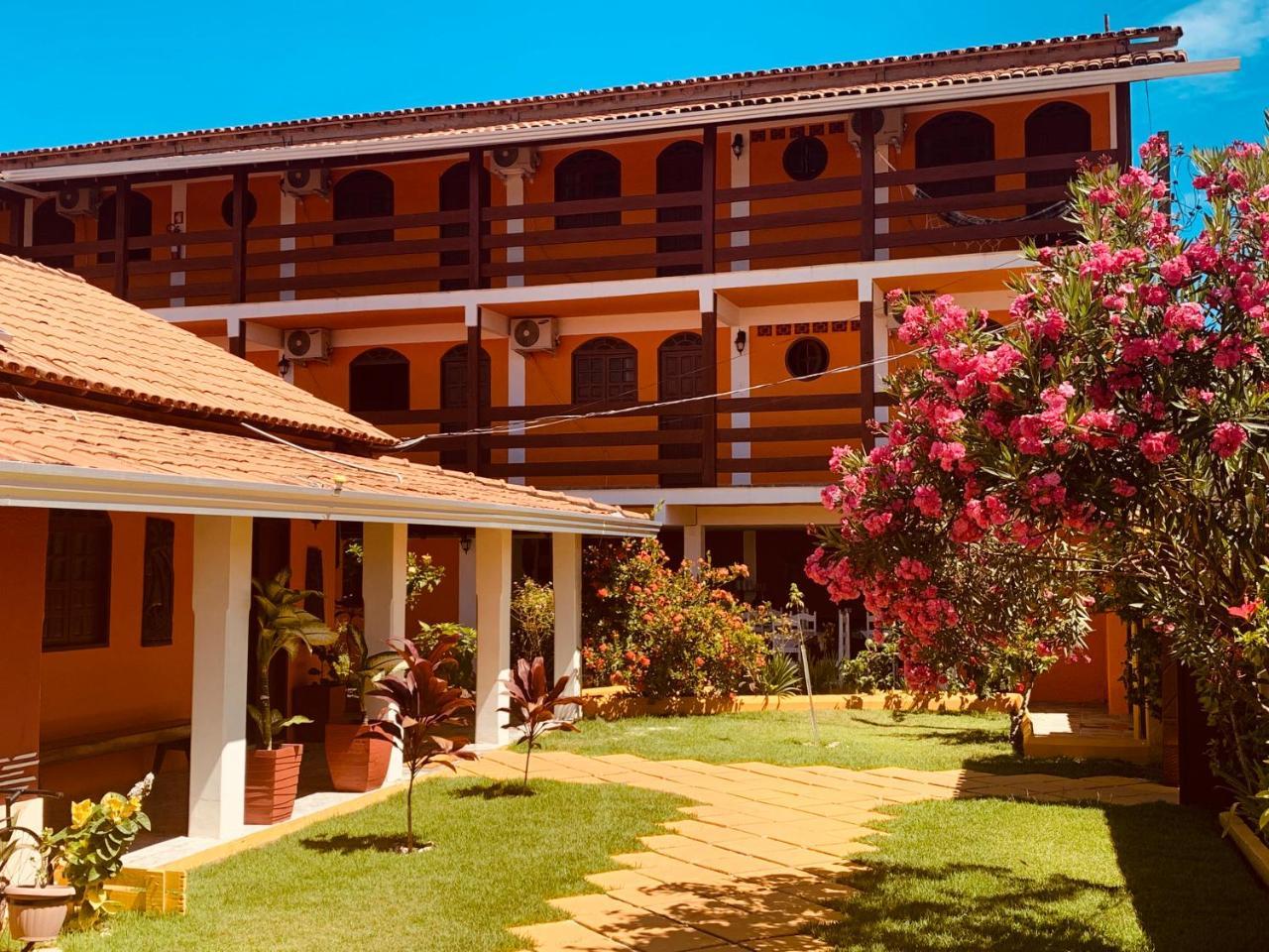 Paradise Hotel Alcobaca